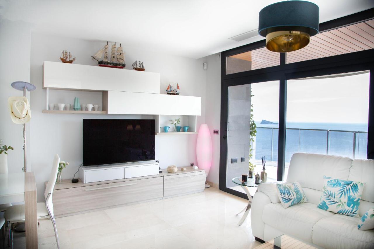Sunset Waves Benidorm Julieta Vistas Al Mar Premium 200 Mt2 Con Jacuzzi En Terraza Apartment Exterior photo